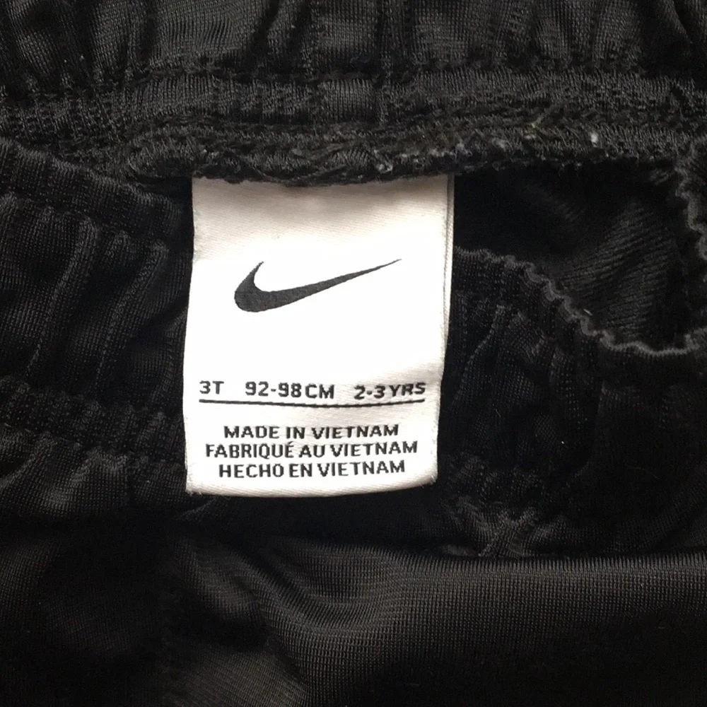 Nike 2 piece set (track suit) 3T - Picture 5 of 6